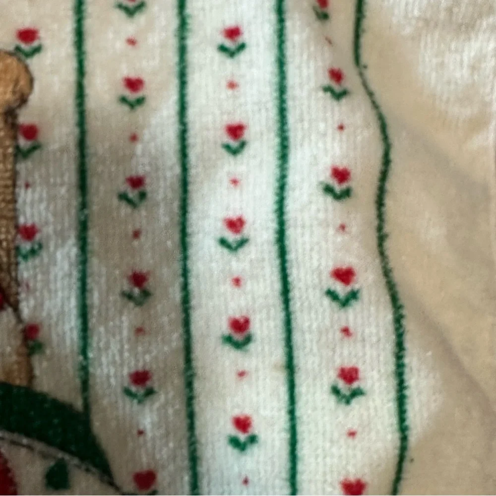 Kitchen works vintage Christmas kitchen towel ruffle teddy bears in bed decor